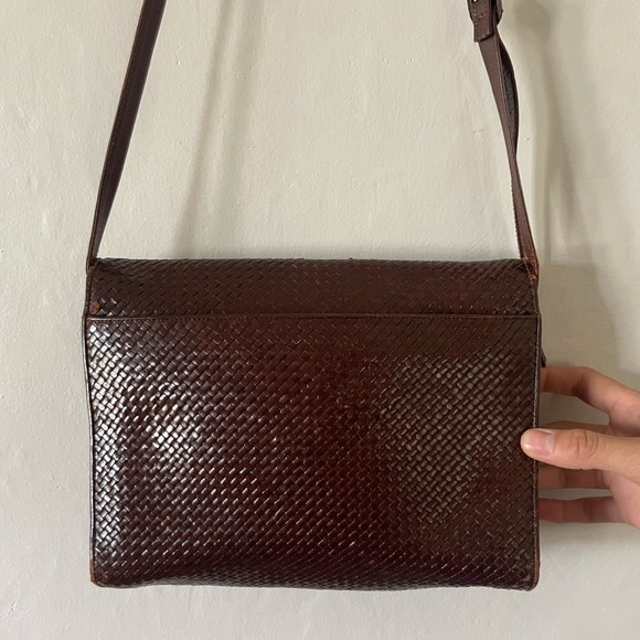 Vintage Dark Brown Woven Leather Purse - Picture 5 of 13
